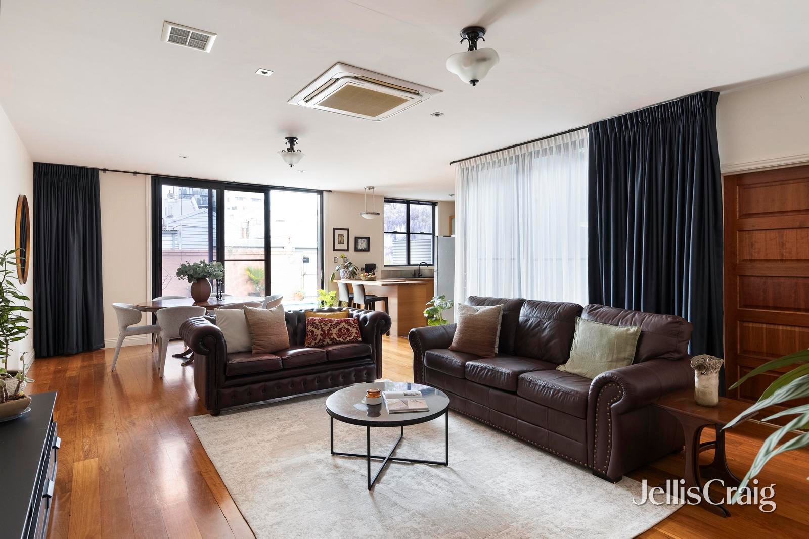 56 Studley Street, Abbotsford image 2