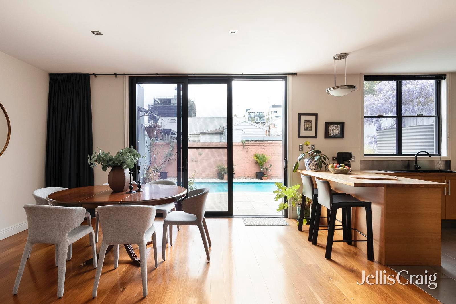 56 Studley Street, Abbotsford image 3