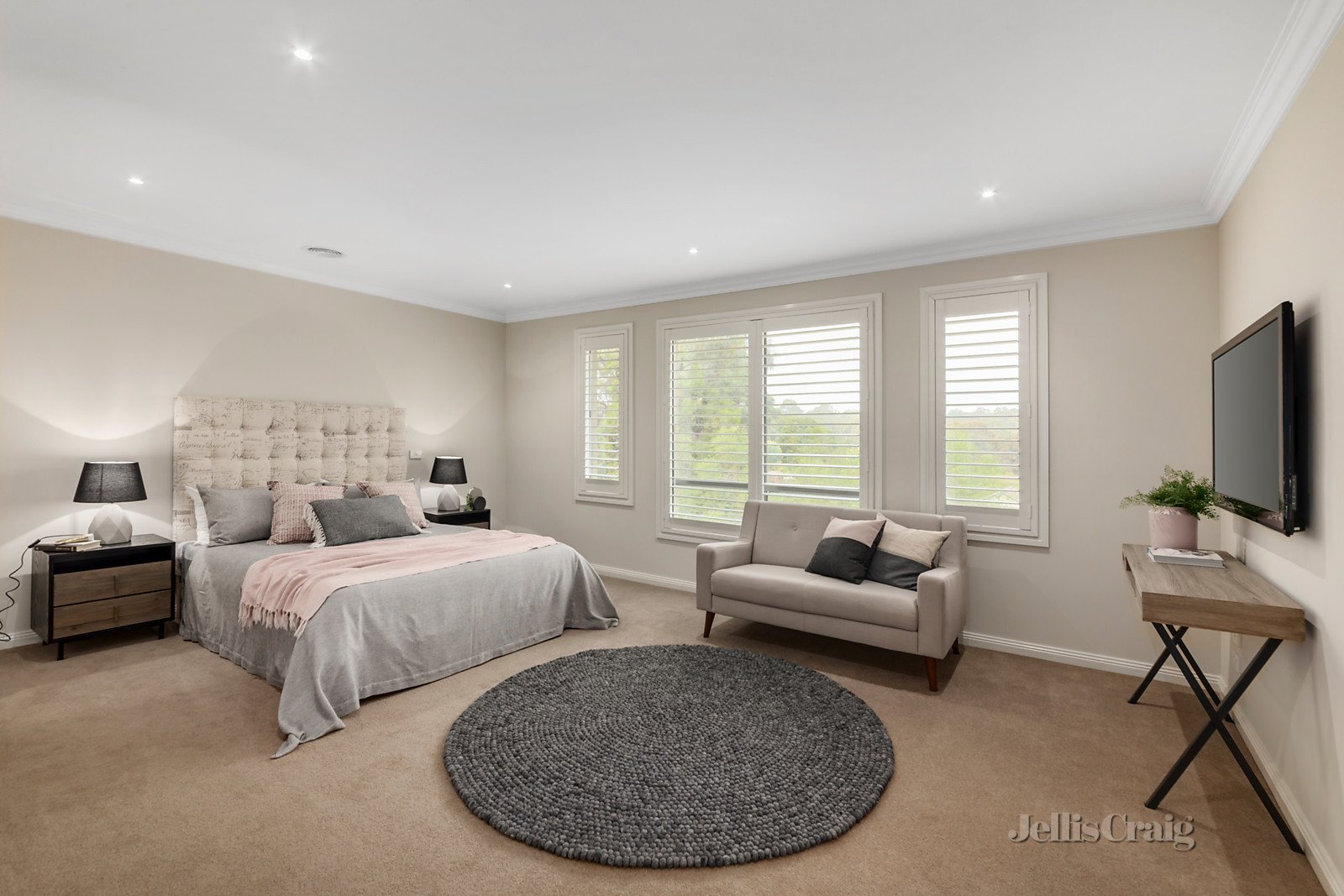 56 The Highway, Mount Waverley image 6