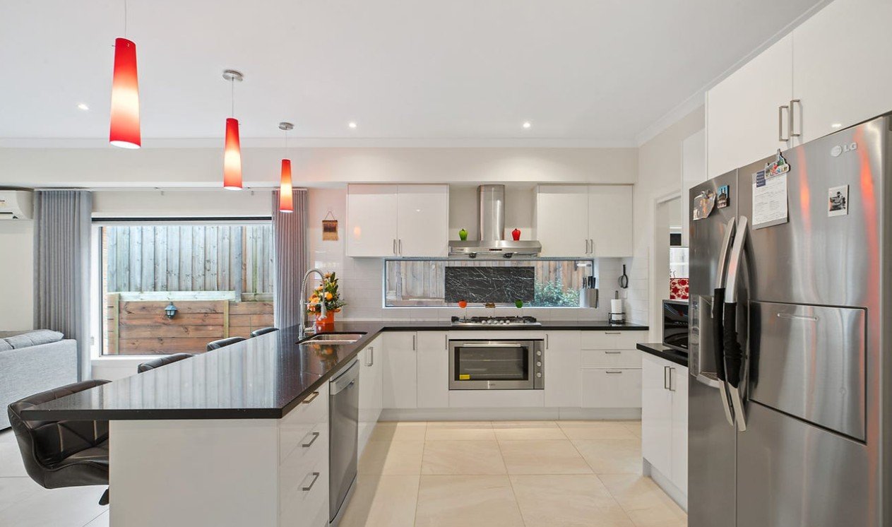 56 The Range Boulevard, Croydon image 3