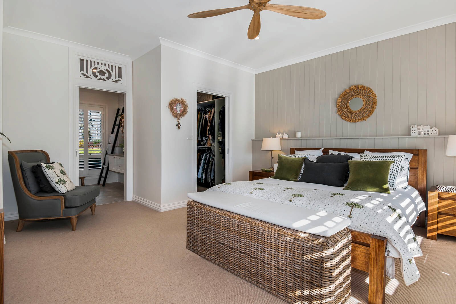 Property Gallery Thumbnail 9