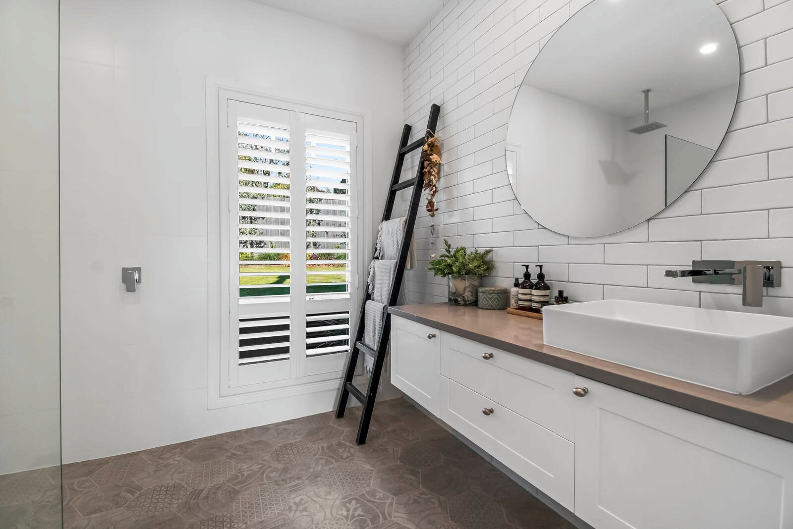Property Gallery Thumbnail 10