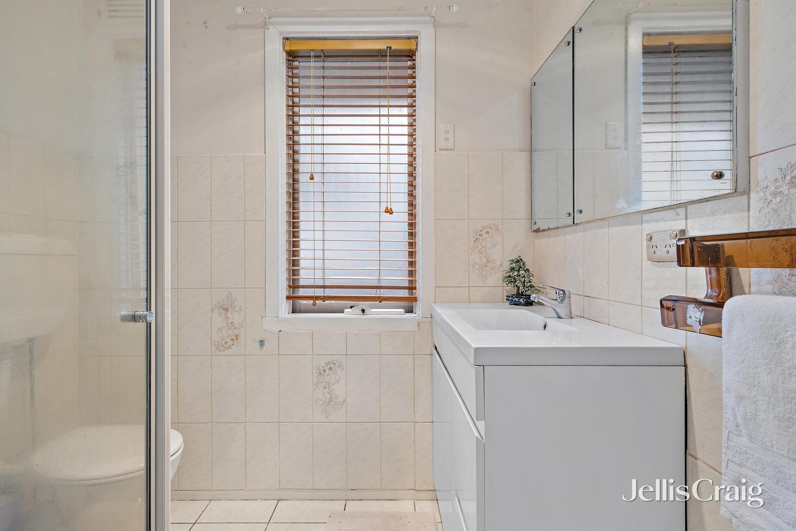 56 Victoria Road, Lilydale image 9