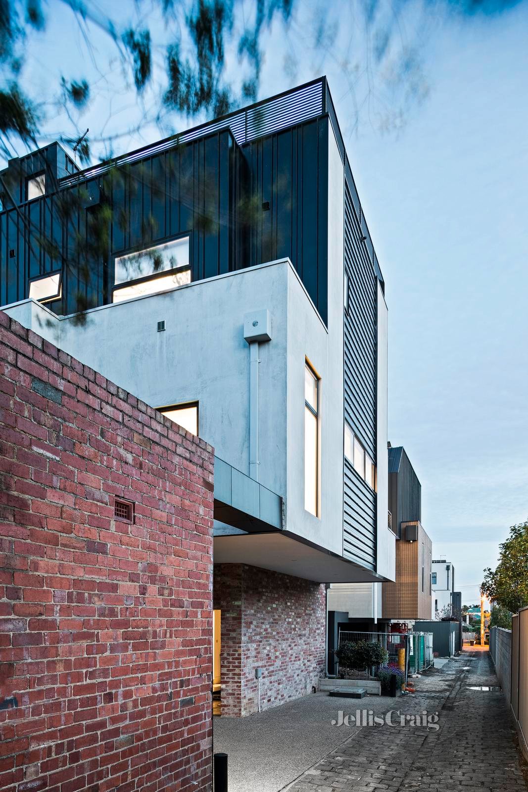 5/6 Walker Street, Moonee Ponds image 3