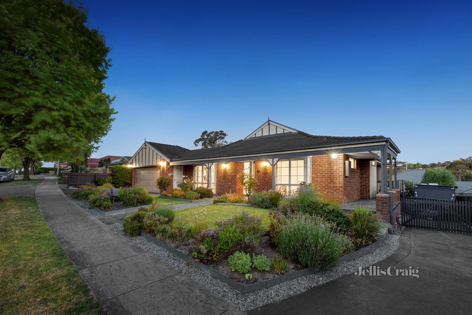 56 Yarra Valley Boulevard, Chirnside Park image 1