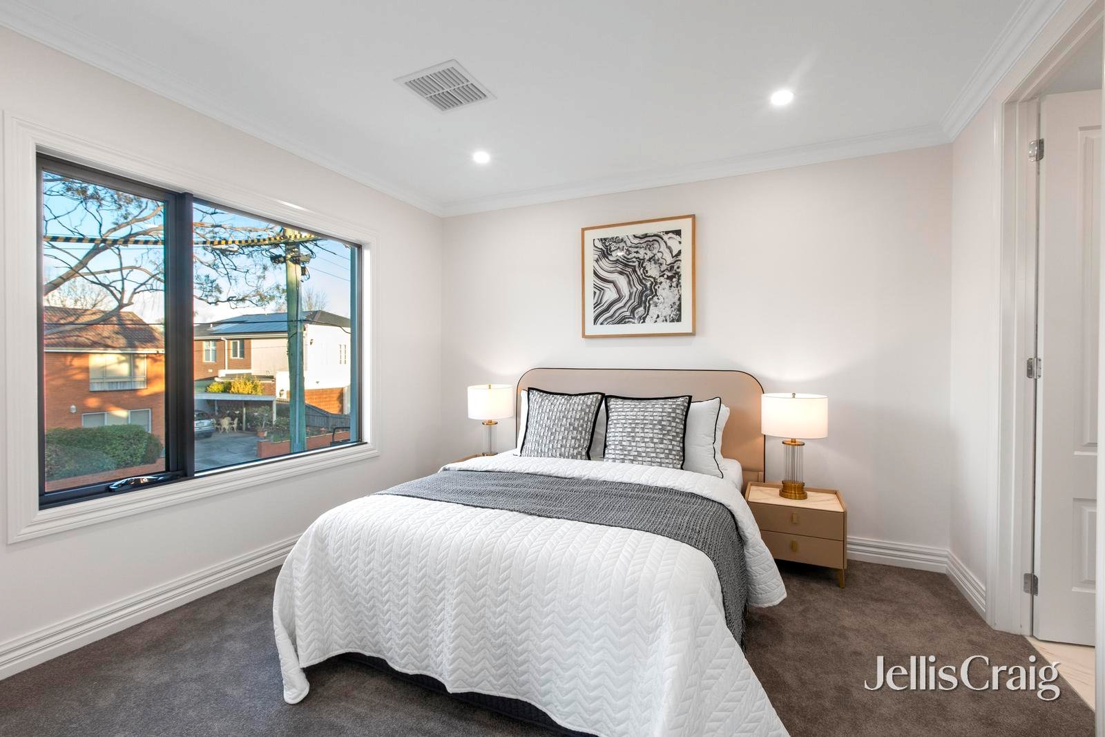 560 Highbury Road, Glen Waverley image 10