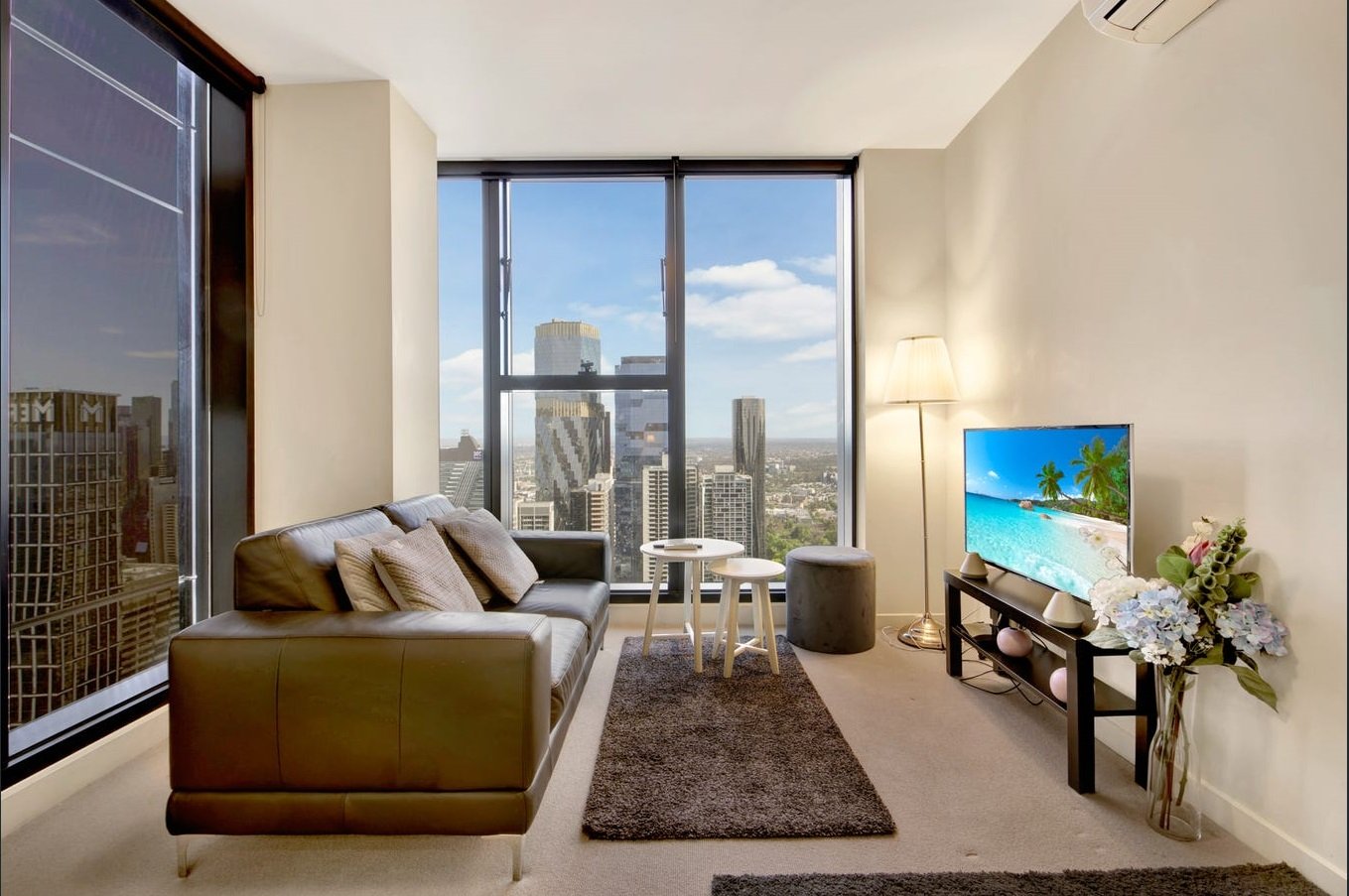 5607 / 568 Collins Street Melbourne