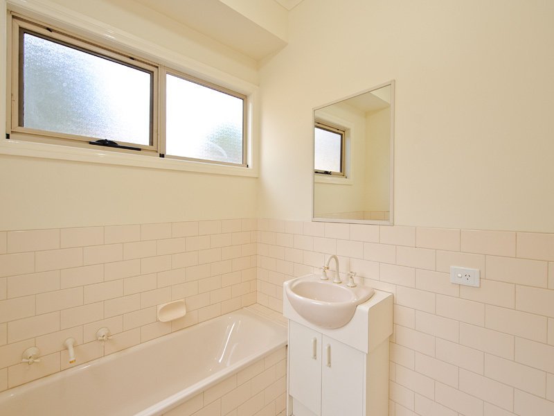 5/61 Bishop Street, Box Hill image 4