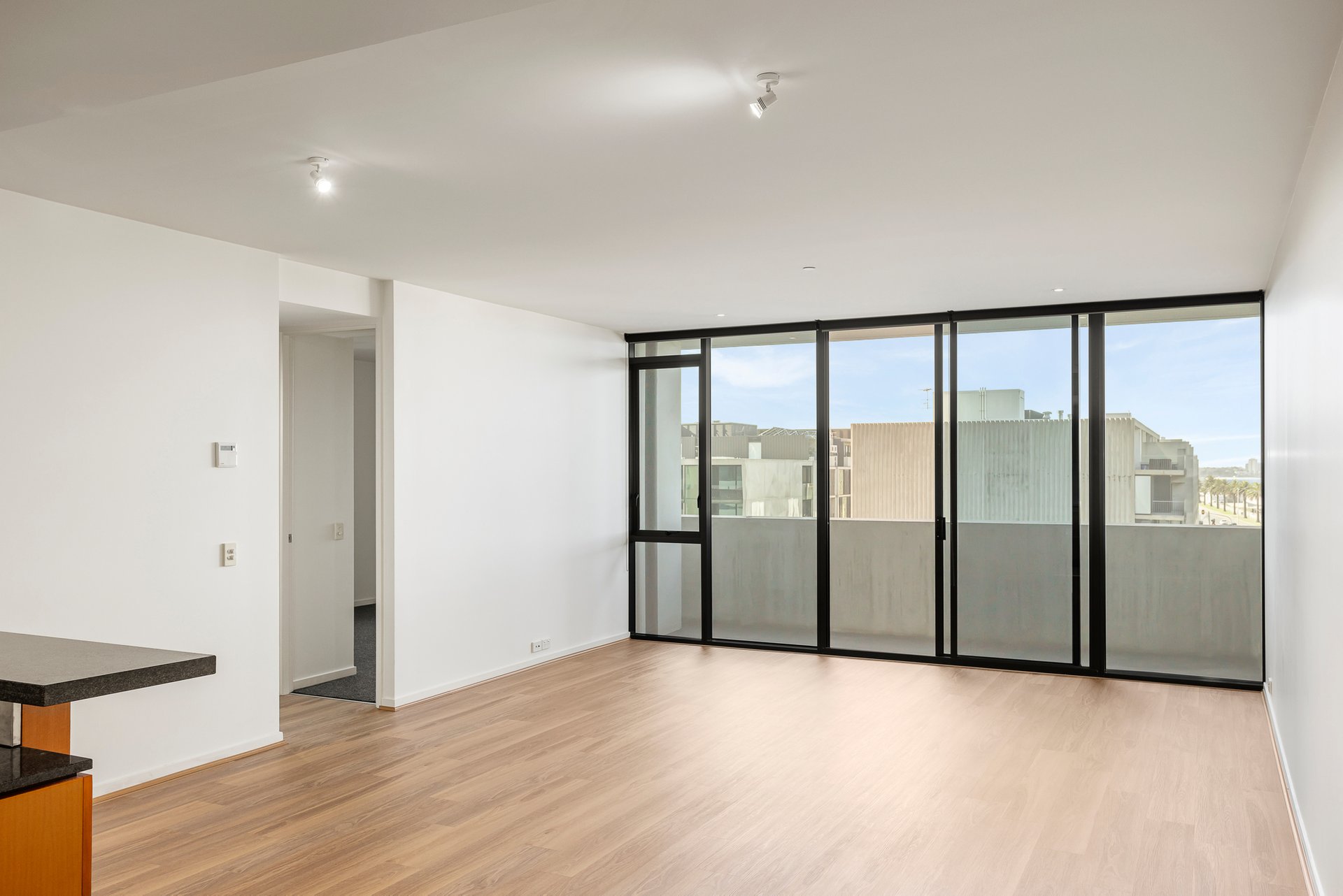 56/2 Esplanade West, Port&nbsp;Melbourne image 5