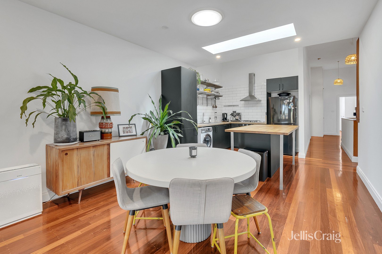 562a Sydney Road, Brunswick image 6