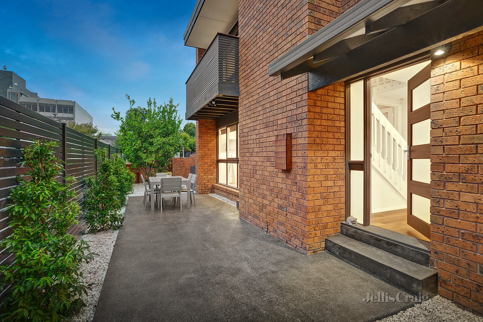 5/63 Campbell Road, Hawthorn East image 7
