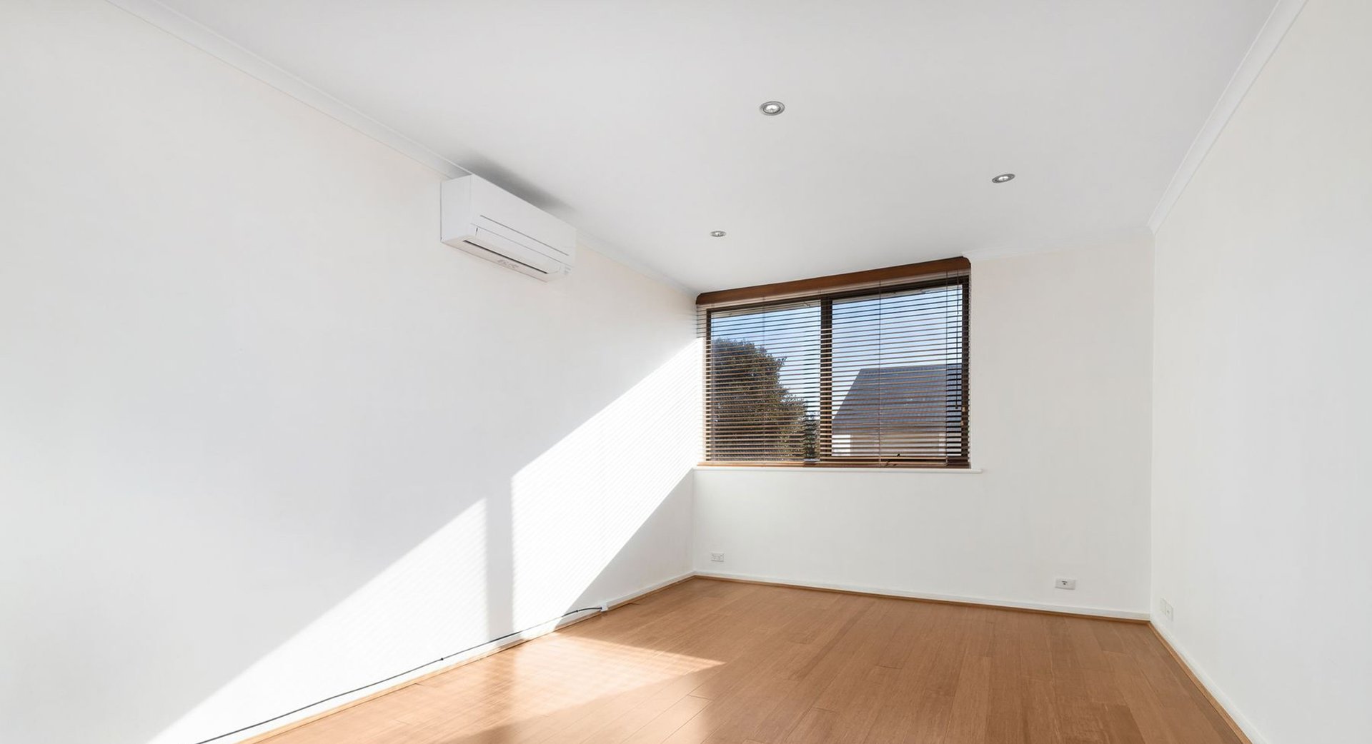 5/63 Cobden Street, Kew image 2