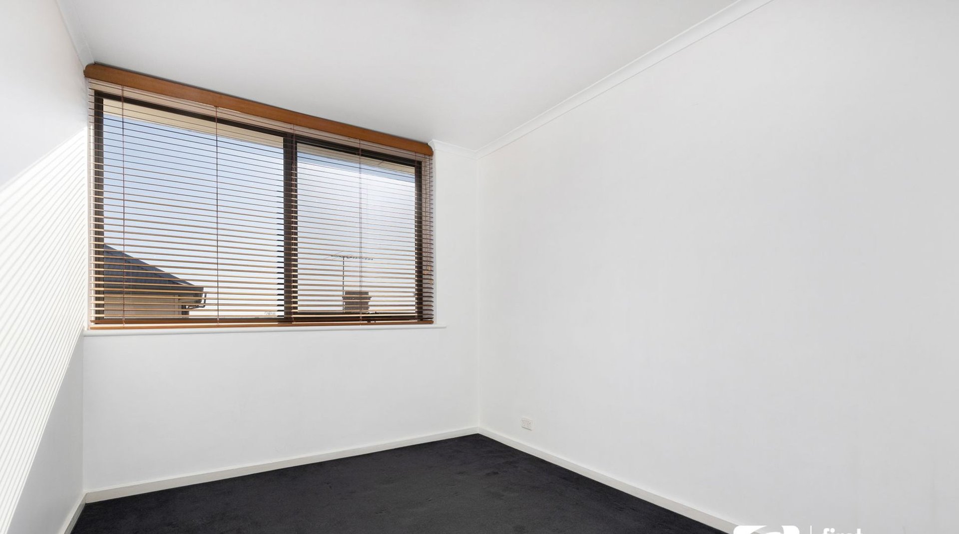 5/63 Cobden Street, Kew image 5