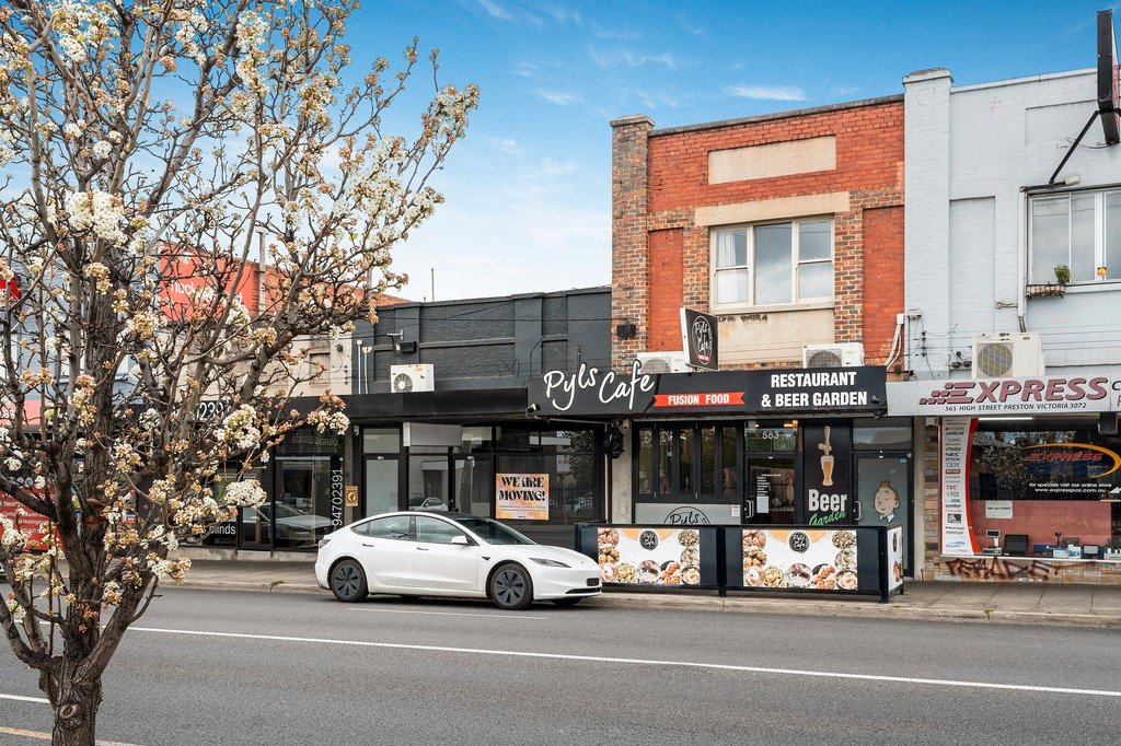 563 High Street, Preston image 1