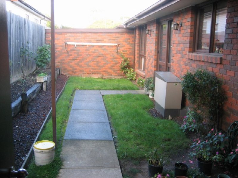 5/63 Surrey Road East, Croydon image 5