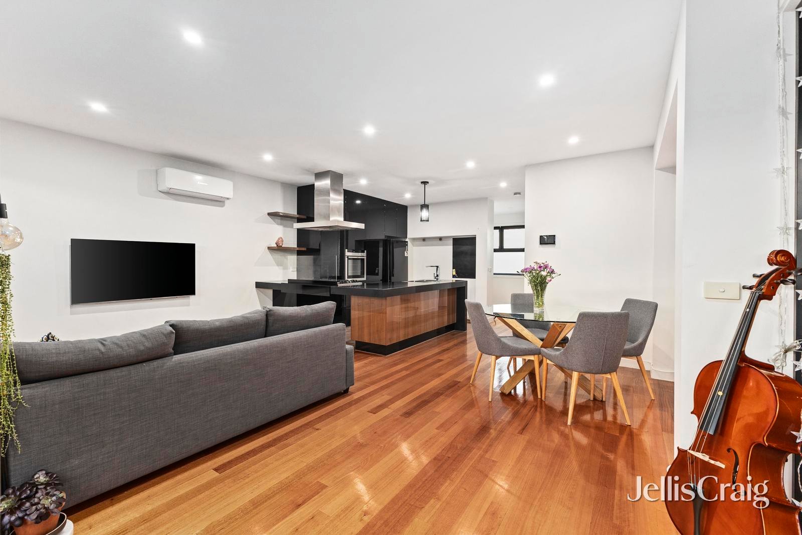 5/646 Warrigal Road, Malvern East image 2