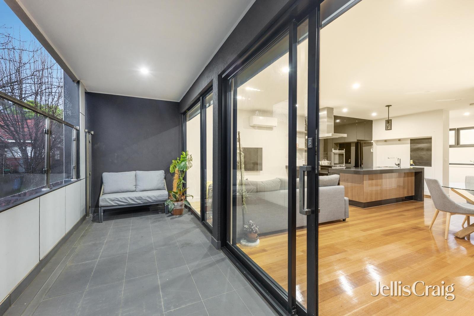 5/646 Warrigal Road, Malvern East image 11