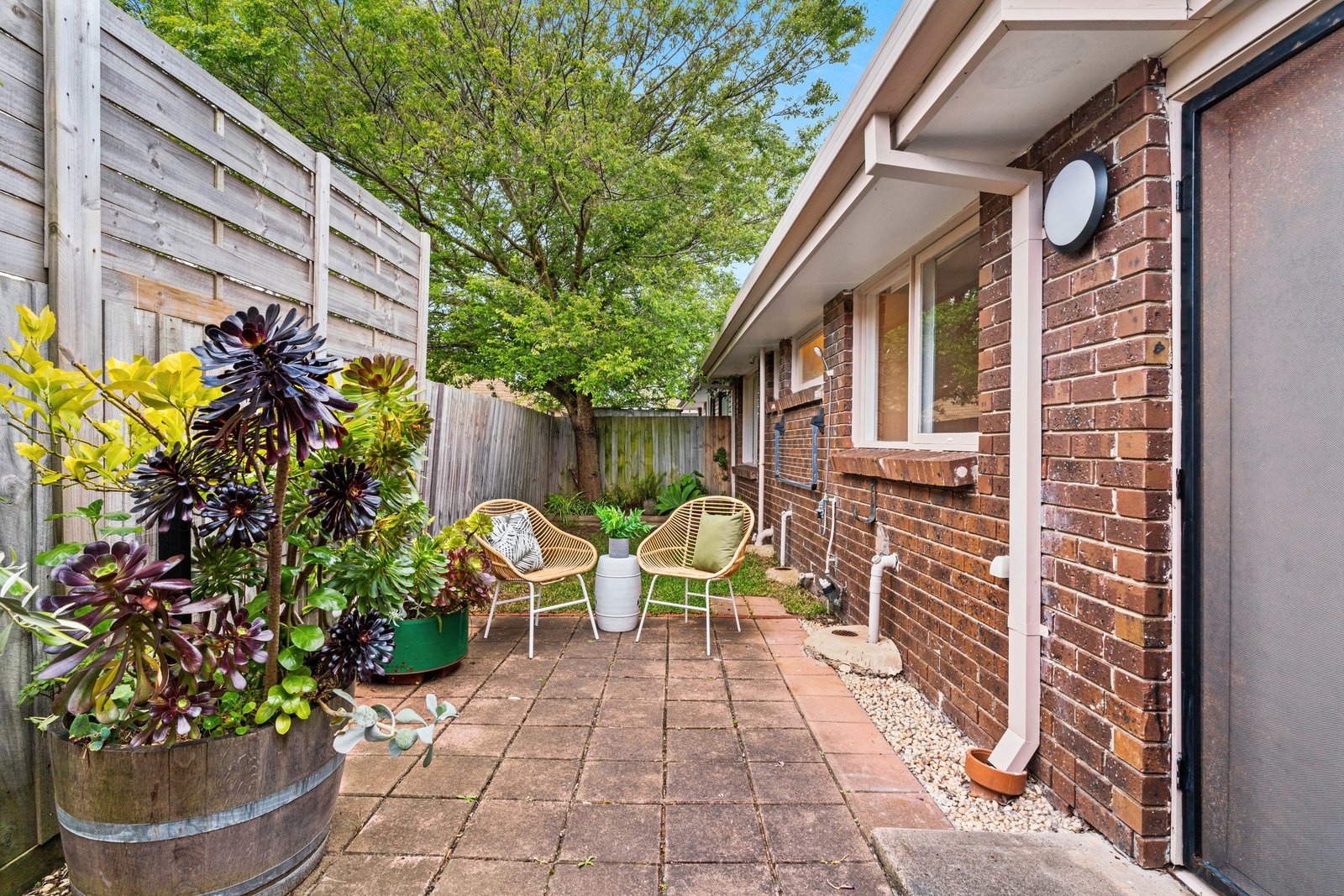 Property Gallery Thumbnail 9