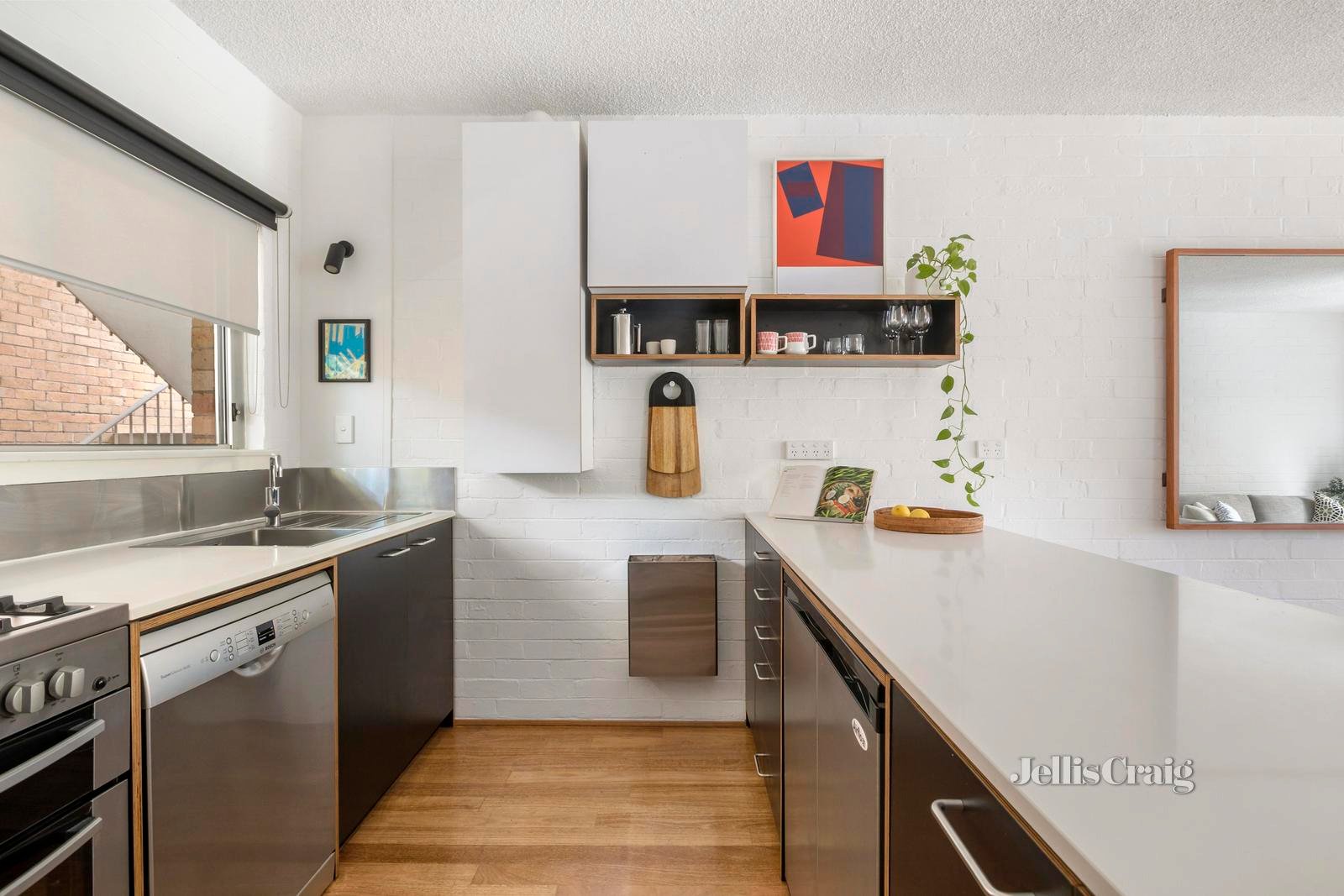 5/65 O'Shanassy Street, North Melbourne image 2