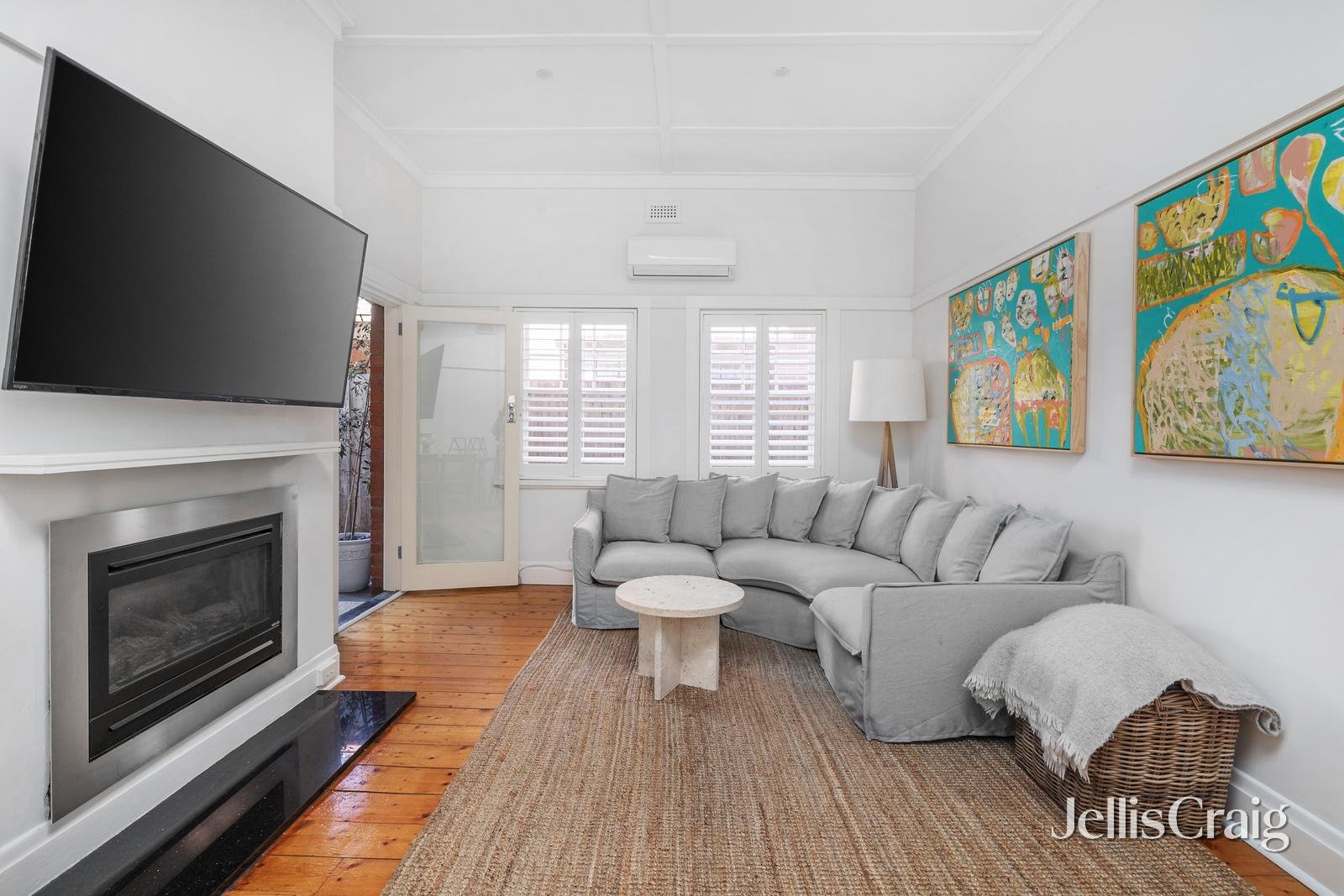 566 Orrong Road, Armadale image 2