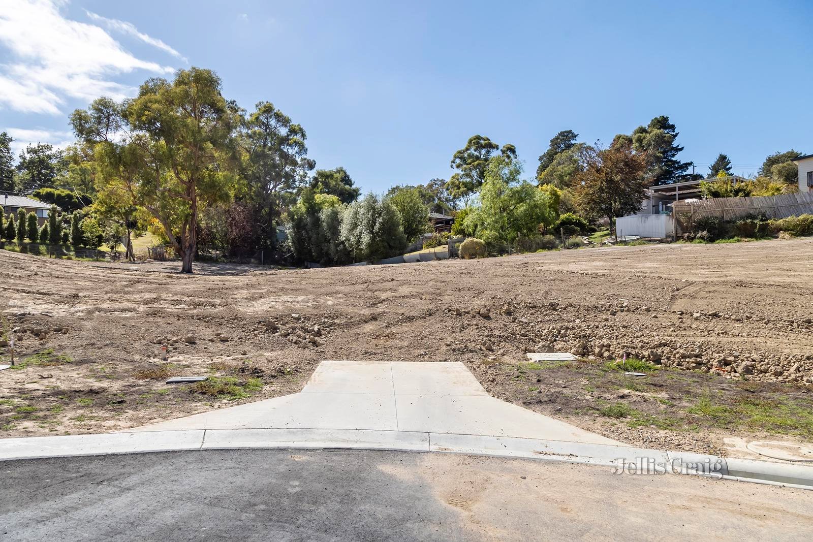 5,6,7,9 & 11 Silver Leaf Court, Seville image 3