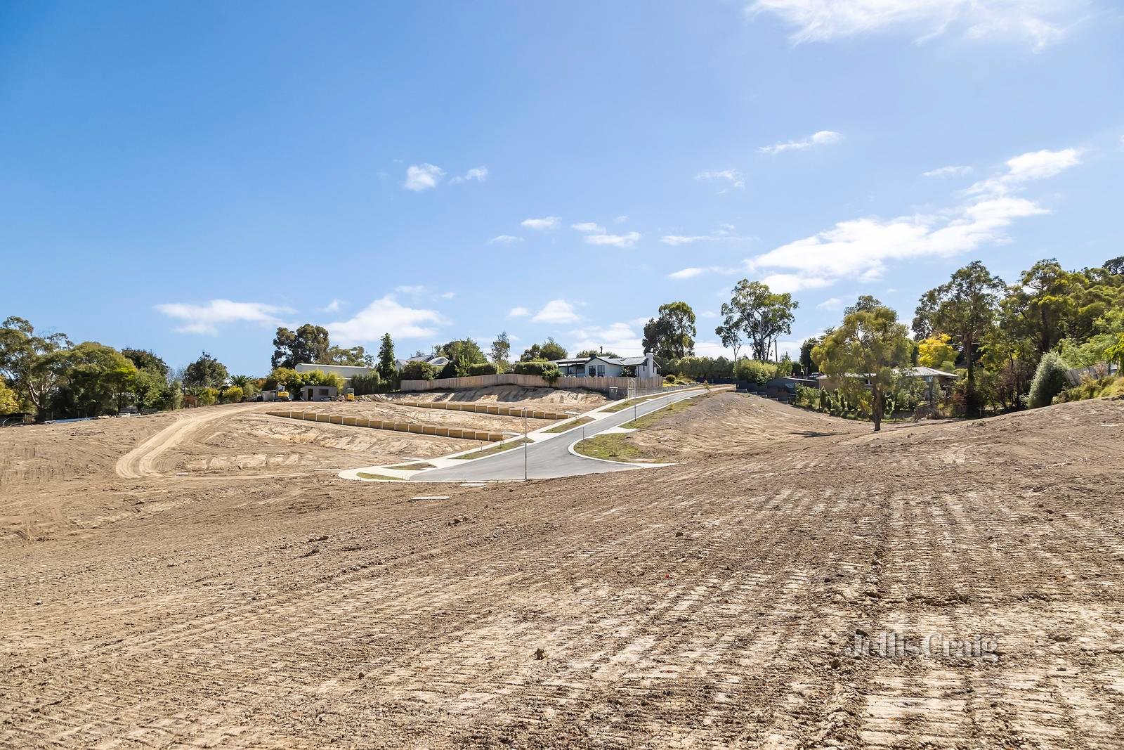 5,6,7,9 & 11 Silver Leaf Court, Seville image 5