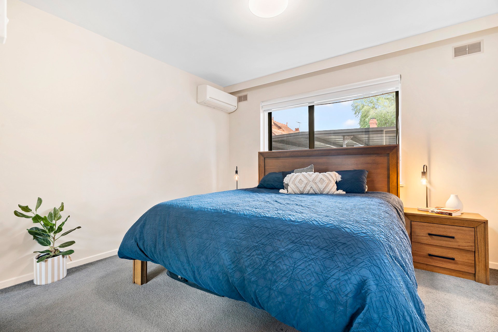 Property Gallery Thumbnail 4