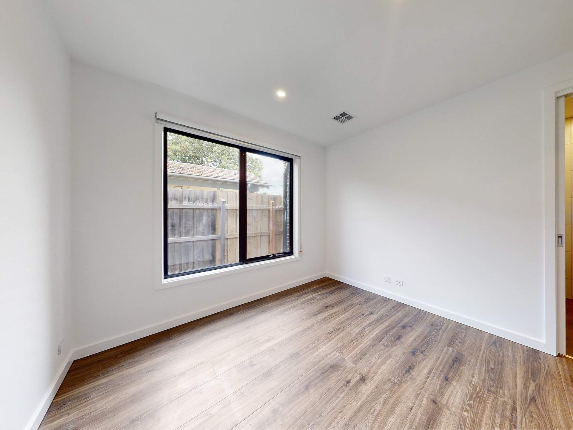 56A Railway Crescent, Bentleigh image 6