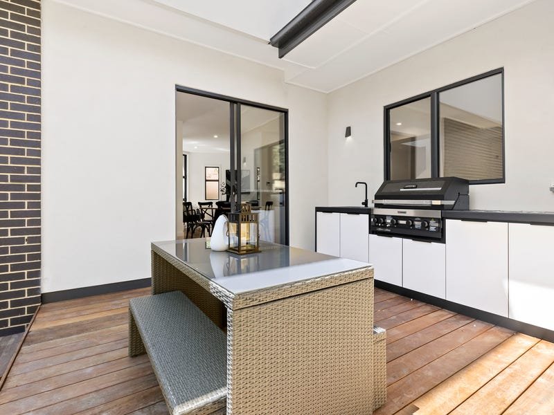 Property Gallery Thumbnail 5