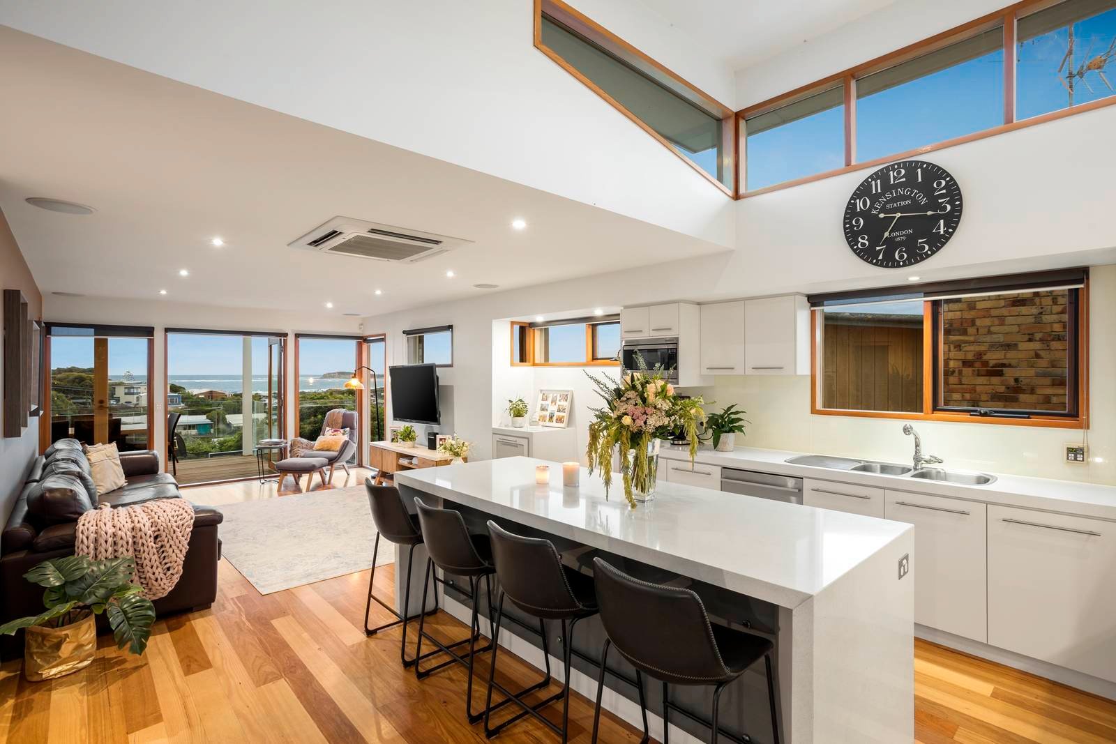 Property Gallery Thumbnail 3