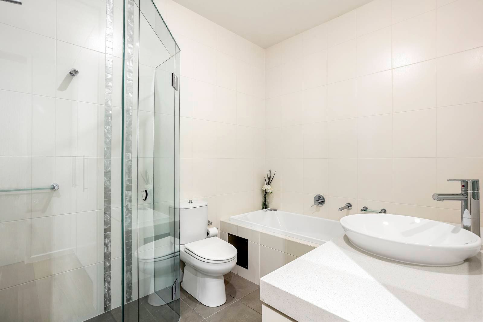 Property Gallery Thumbnail 15