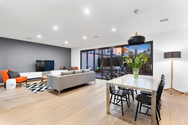 Property Gallery Thumbnail 3