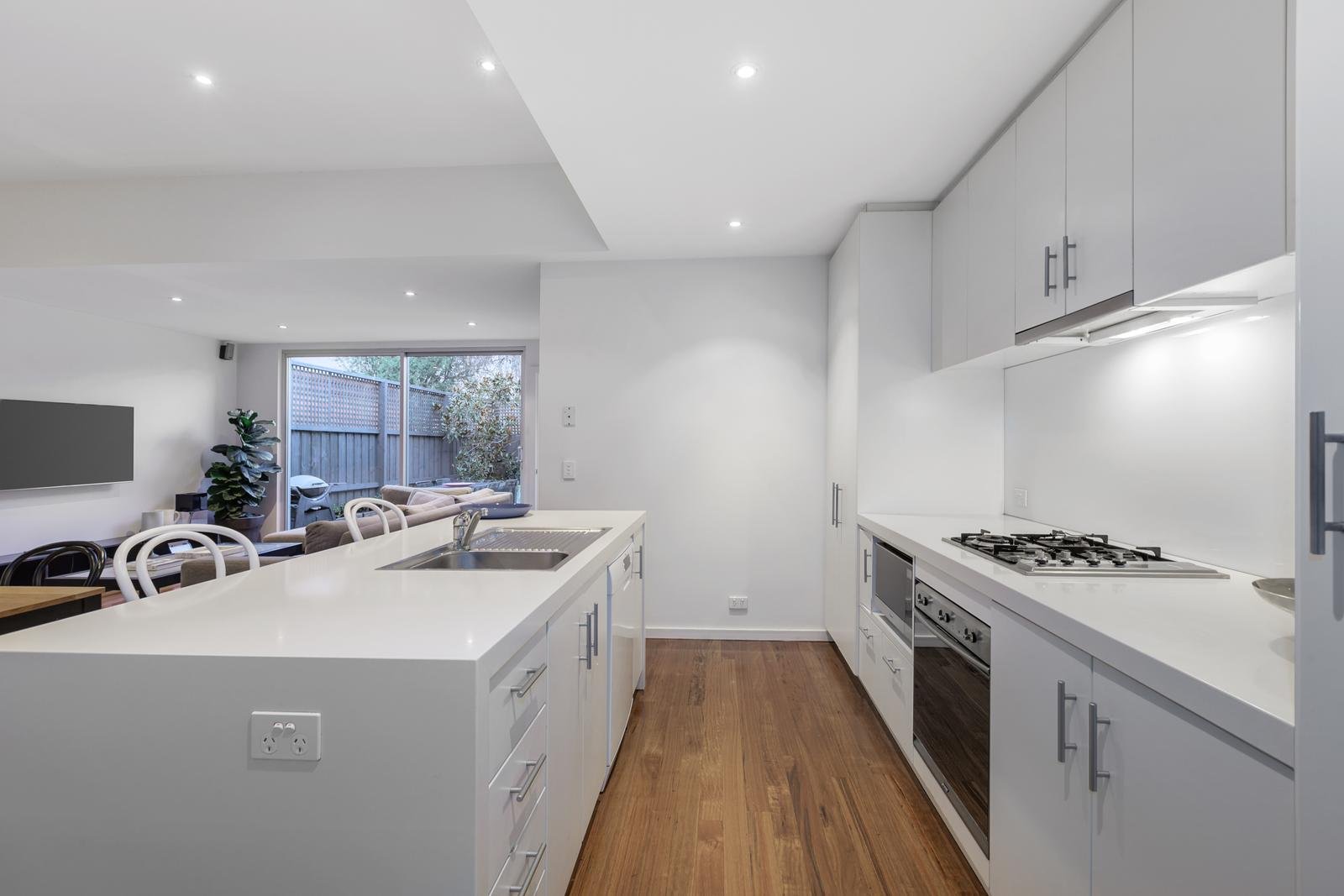 57 Albion Street, South Yarra image 7