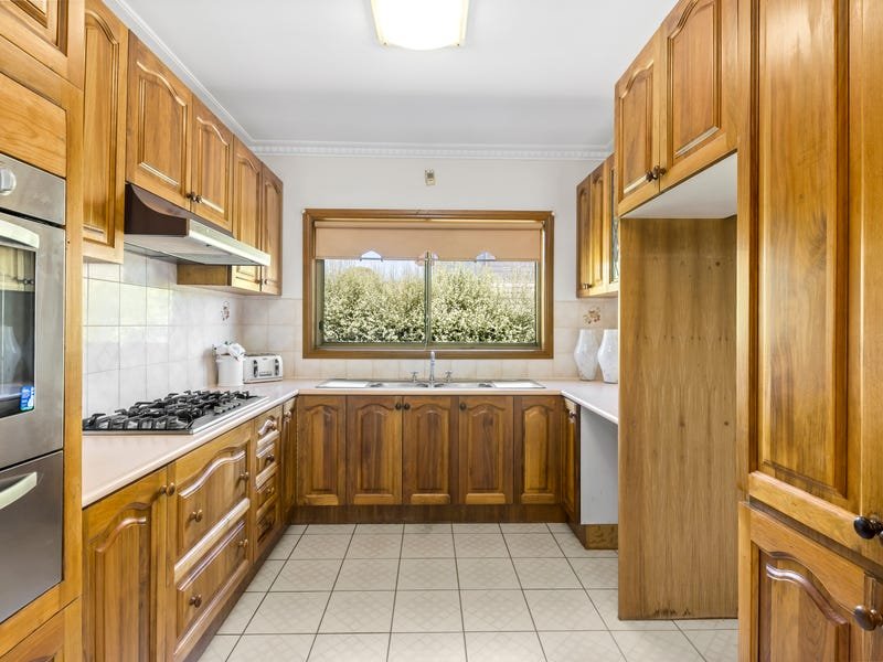 Property Gallery Thumbnail 6