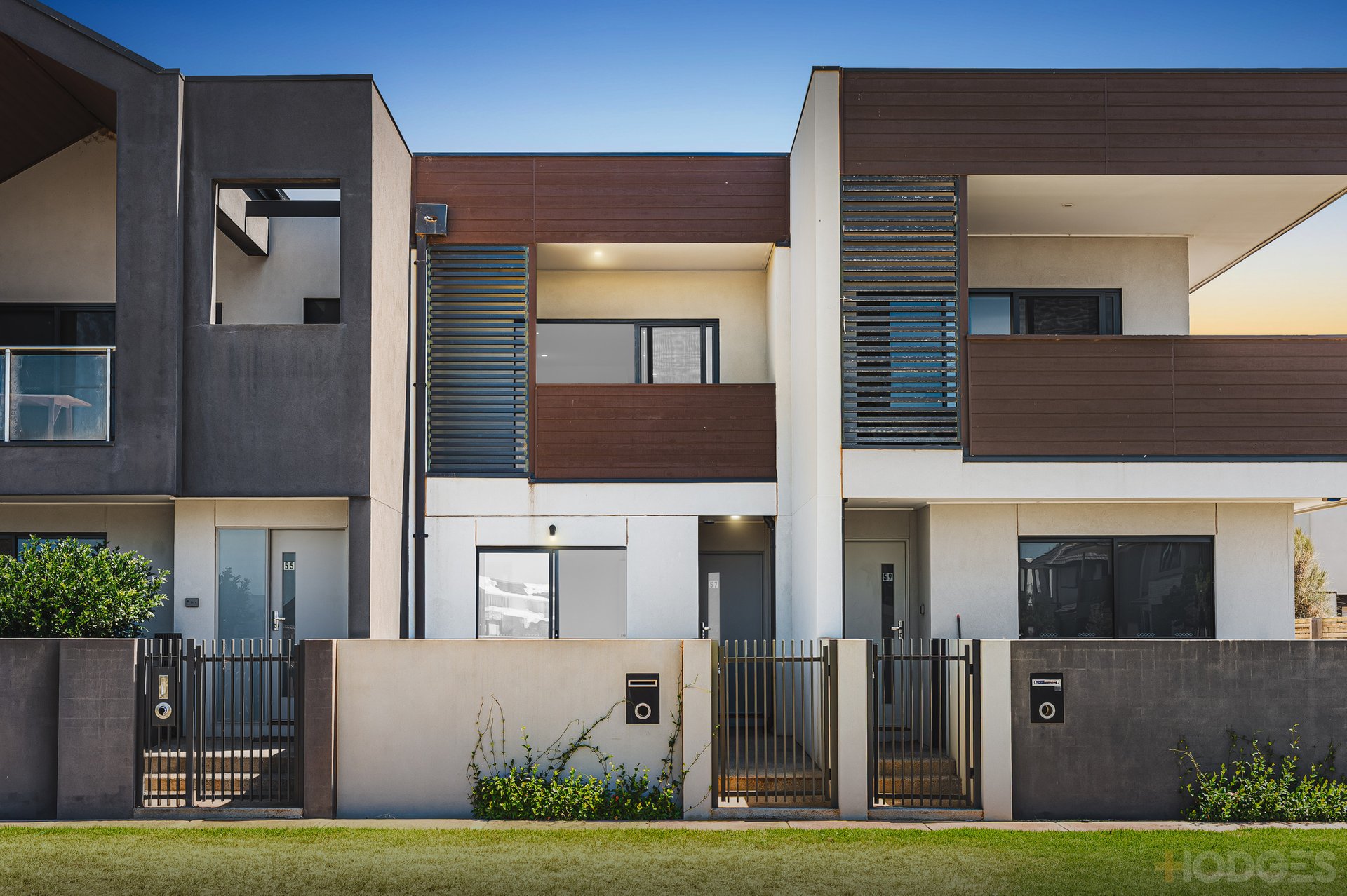 57 Aquatic Drive Werribee South