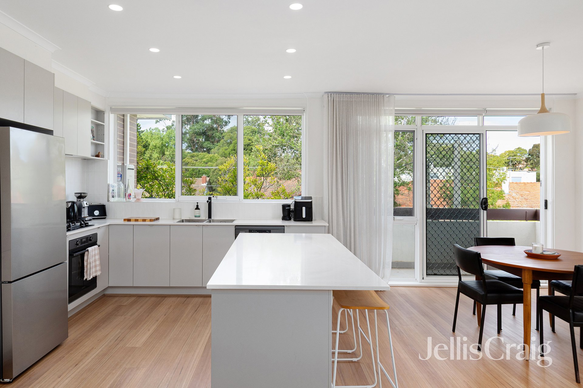 5/7 Ashby Grove, Ivanhoe image 2