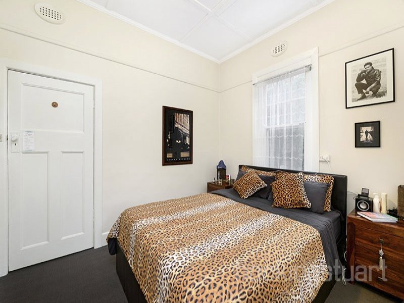 57 Barnard Grove, Kew image 7