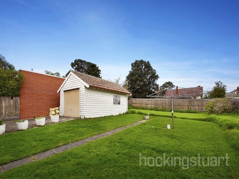 57 Barnard Grove, Kew image 10