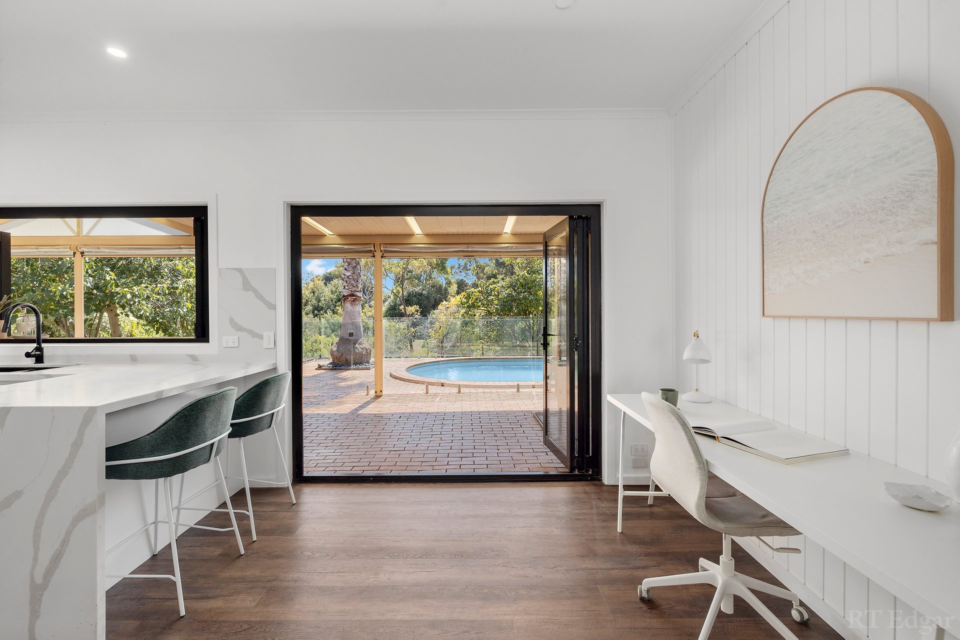 Property Gallery Thumbnail 4