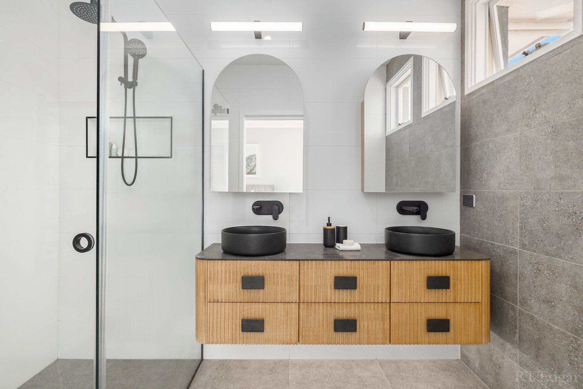 Property Gallery Thumbnail 10