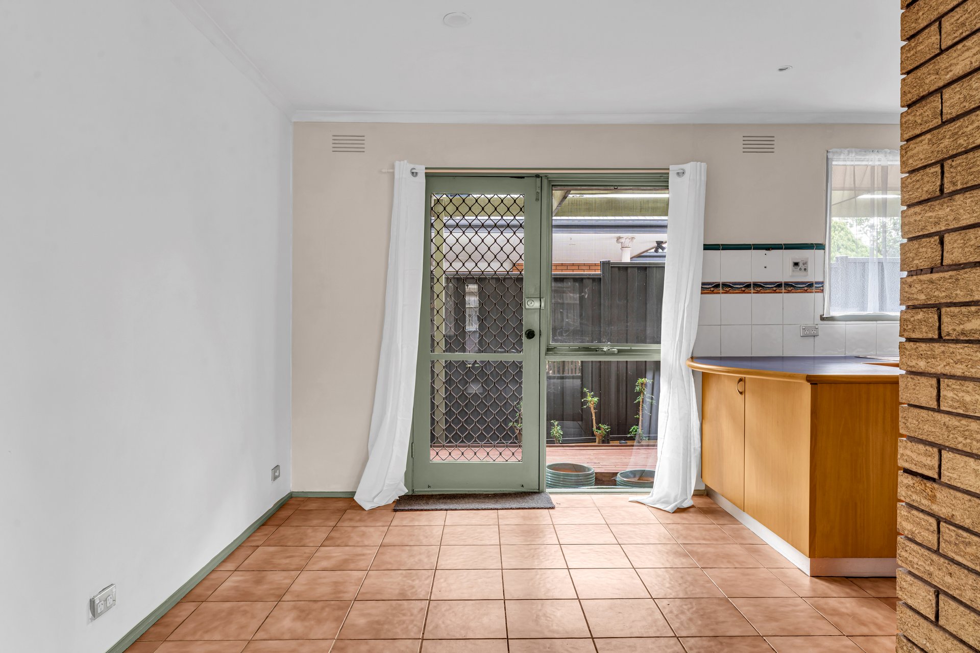 57 Bertrand Avenue, Mulgrave image 3