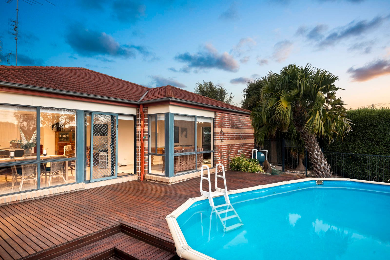 Property Gallery Thumbnail 13