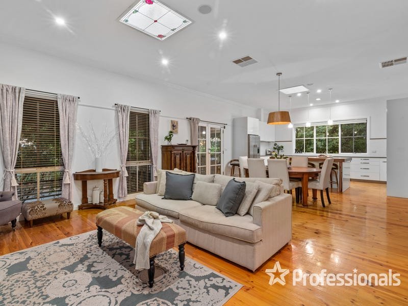 57 Cambridge Road, Mooroolbark image 8