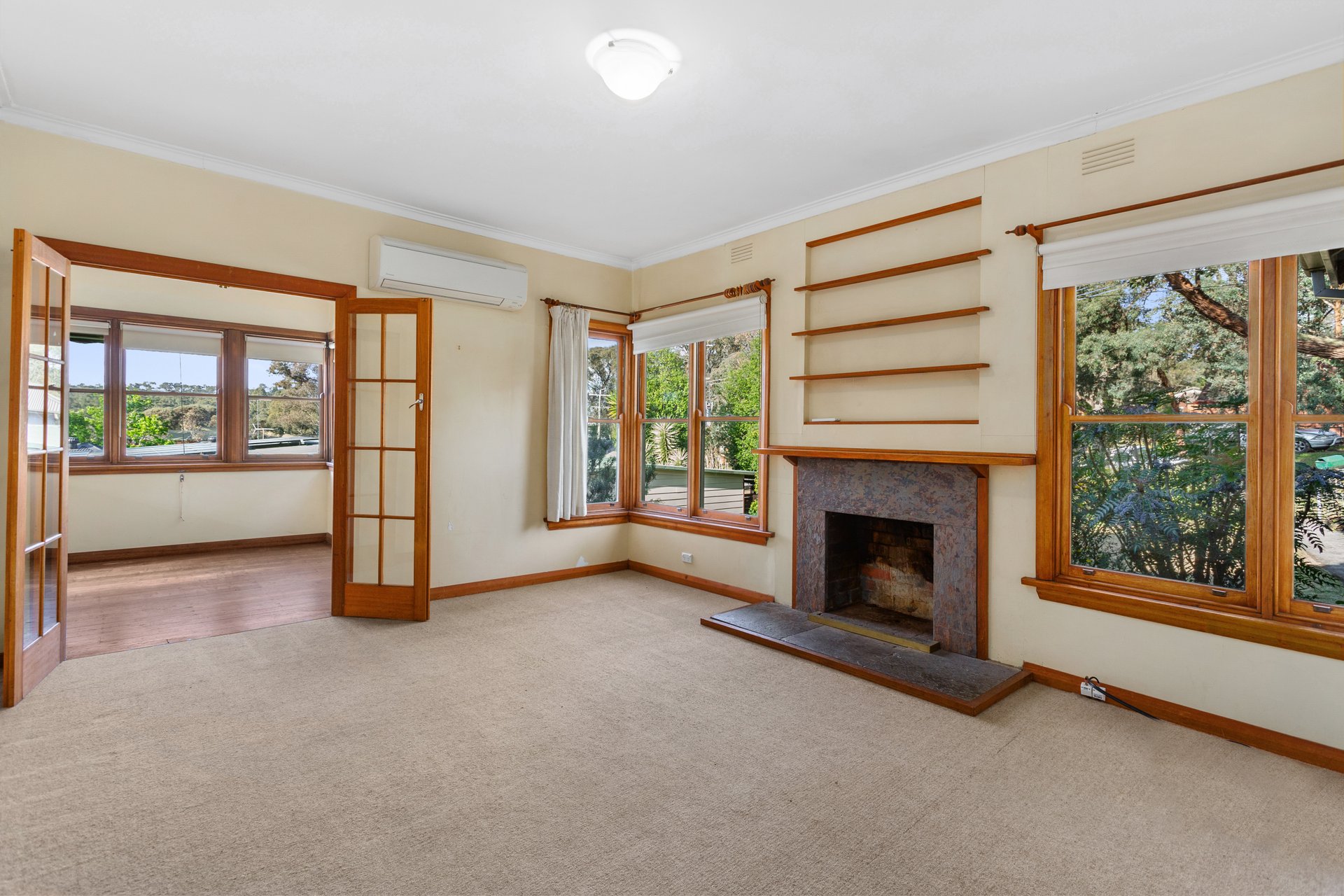 57 Curtain Road, Hurstbridge image 2