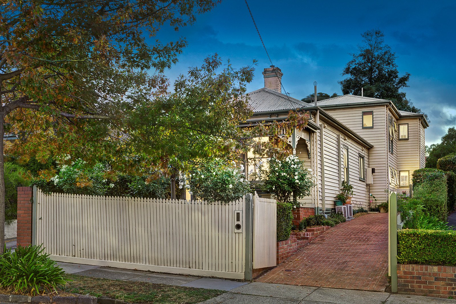 57 Derby Street, Kew image 1