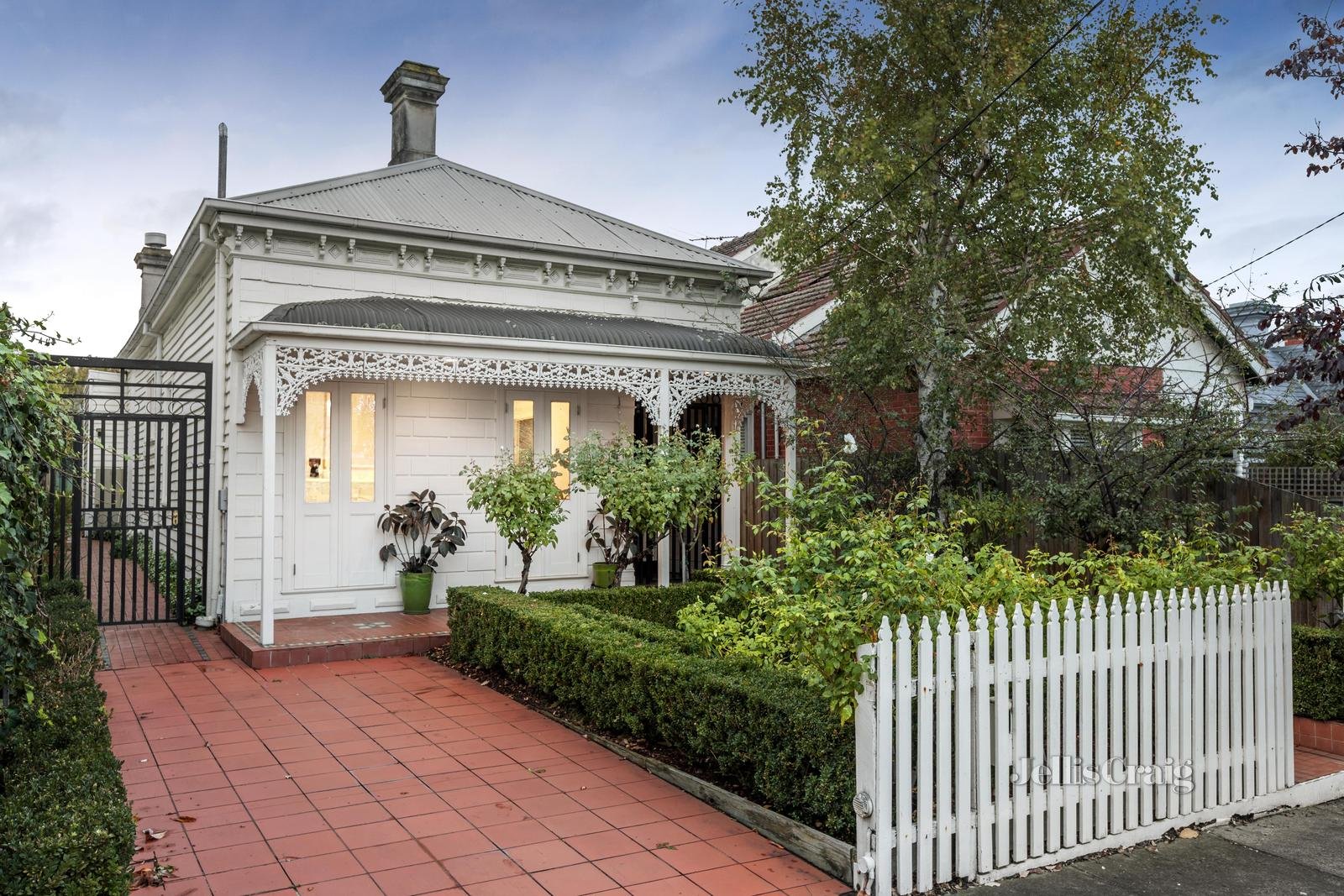 57 Dixon Street, Malvern image 1