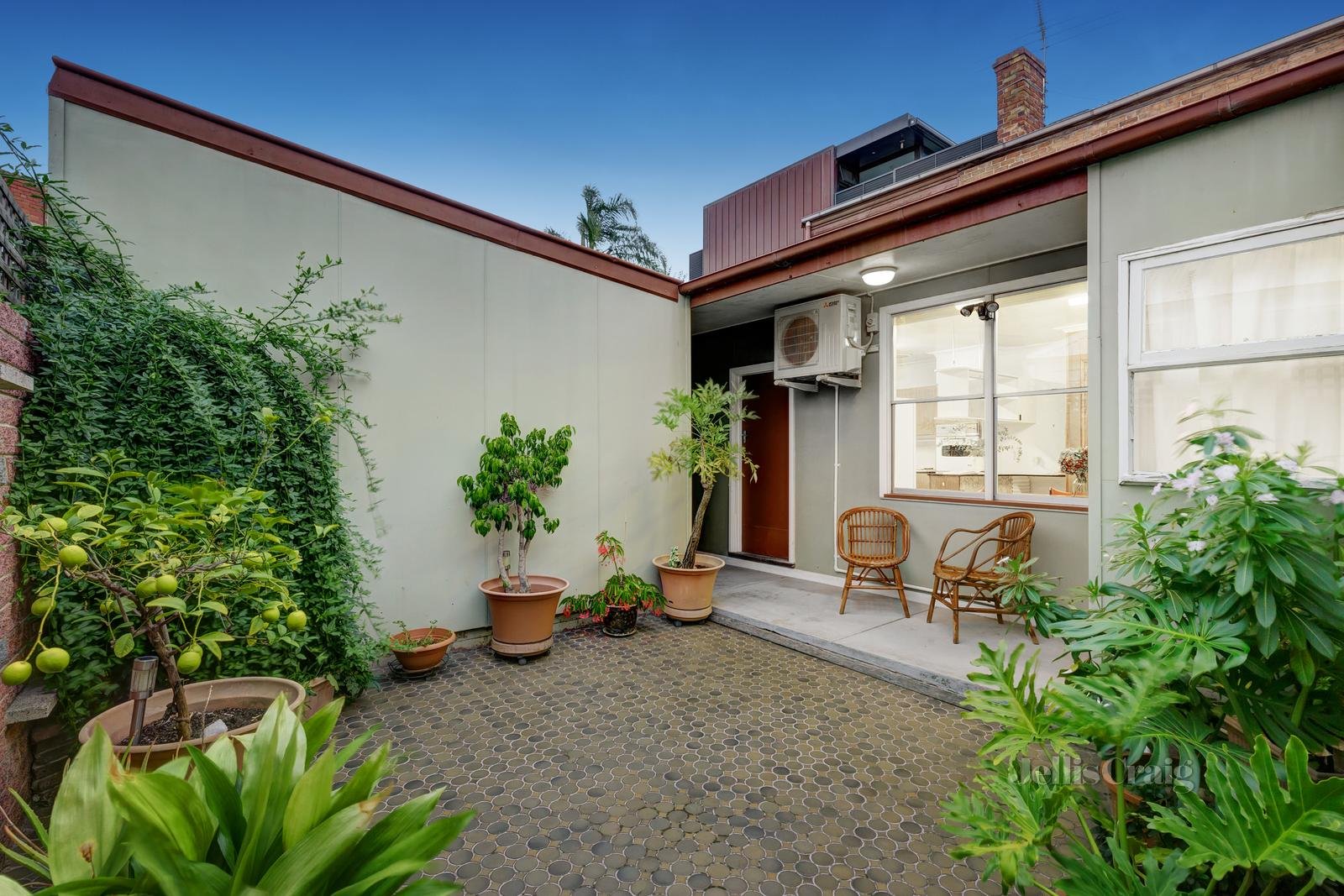 57 Dundas Place, Albert Park image 13