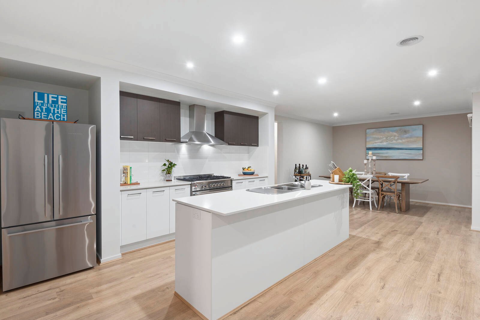 Property Gallery Thumbnail 3