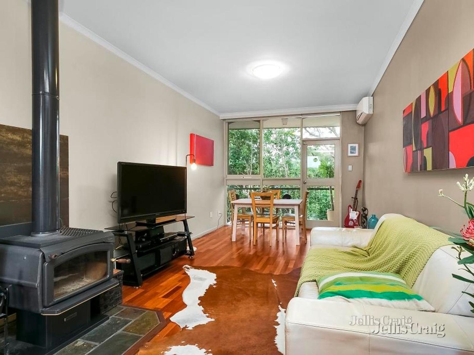 5/7 Exhibition Street, Mckinnon image 1