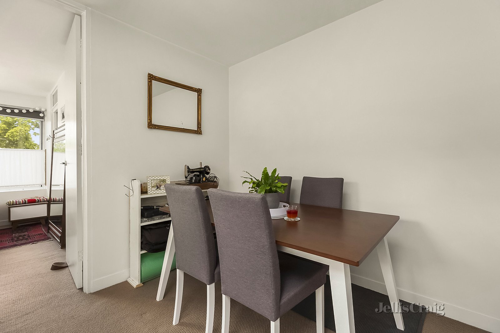 5/7 Farnham Court, Flemington image 5